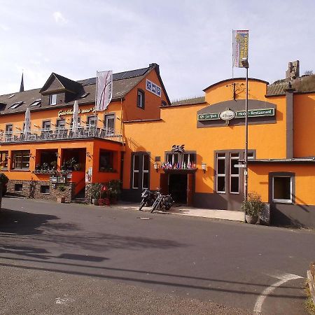 Hotel Zur Post Klotten Esterno foto